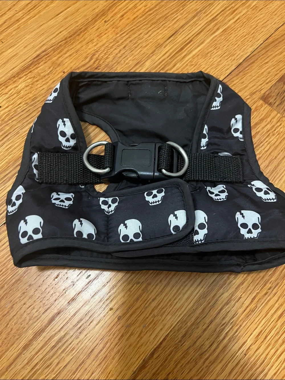 Black Skull Pattern medium Dog Harness